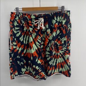 Nike Standard Issue tie dye print elastic drawstring pull on waist sweat shorts